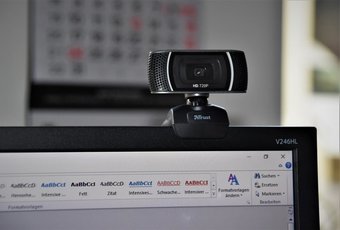 Top 5 Webcams for Apple MacBook