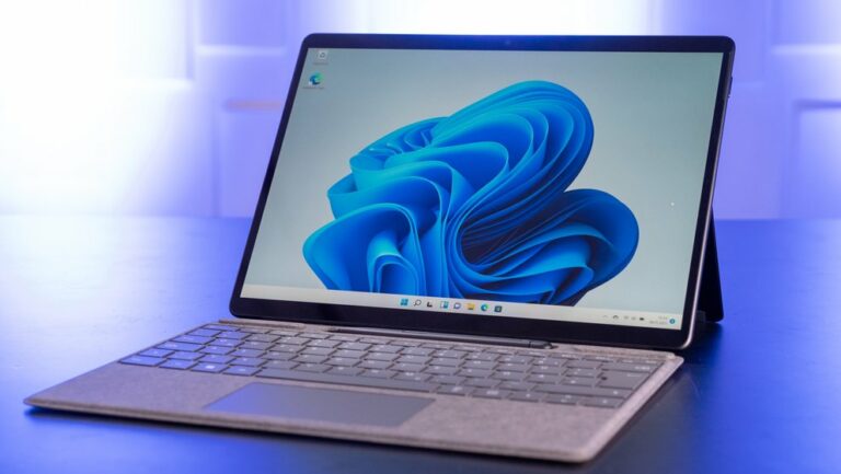 Surface Pro 8 in the test: New design makes the decisive difference