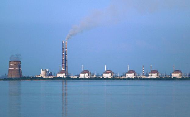 Archive image of the Zaporizhia nuclear power plant./WIKIPEDIA