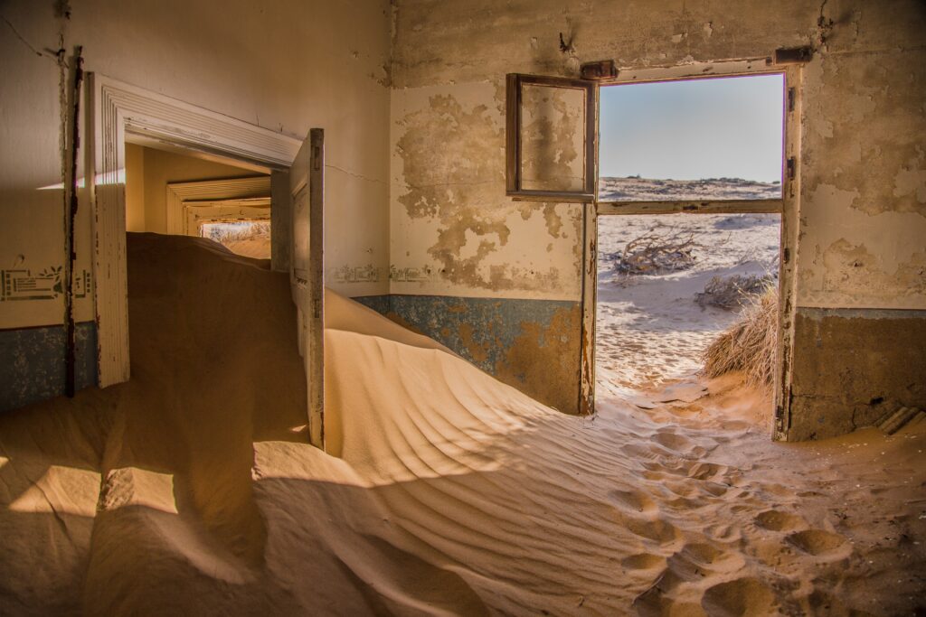 sand abandoned house