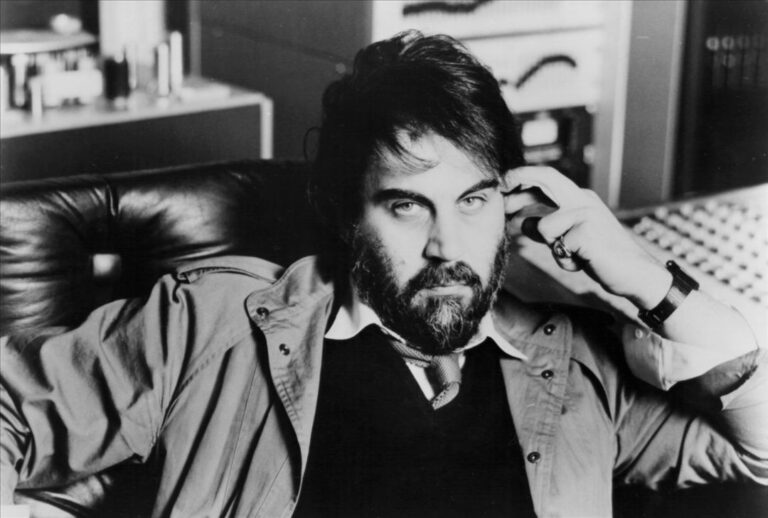 Vangelis, the legendary composer of BSOs such as ‘Blade Runner’ or ‘Chariots of Fire’, dies at 79