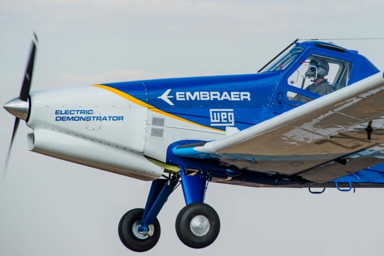 Embraer (EMBR3) reports margins and cash flow above analysts’ expectations;  stocks are up