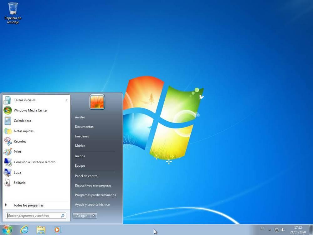 Desktop Windows 7 installed