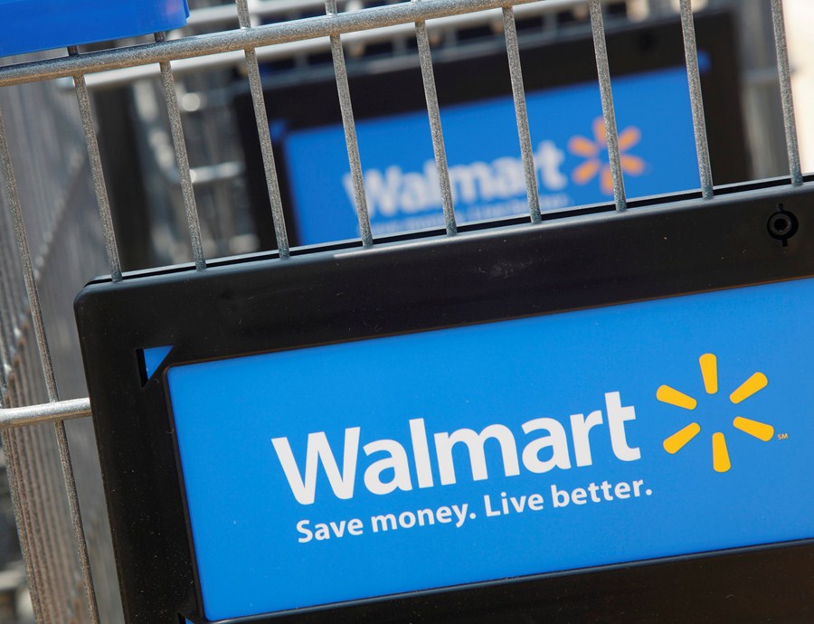 Walmart cuts forecast of temporary hires for the end of the year