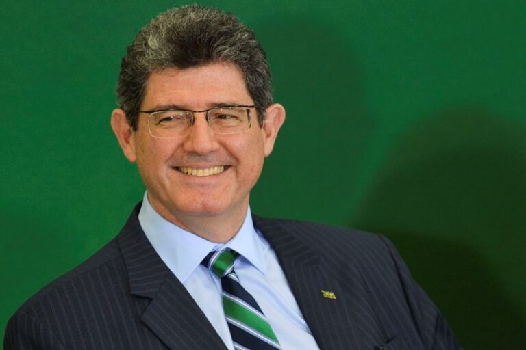 Dividend taxation should not be a priority, assesses Joaquim Levy, former finance minister