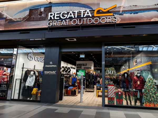 Regatta finalizes the opening of its second bi-brand store in Spain